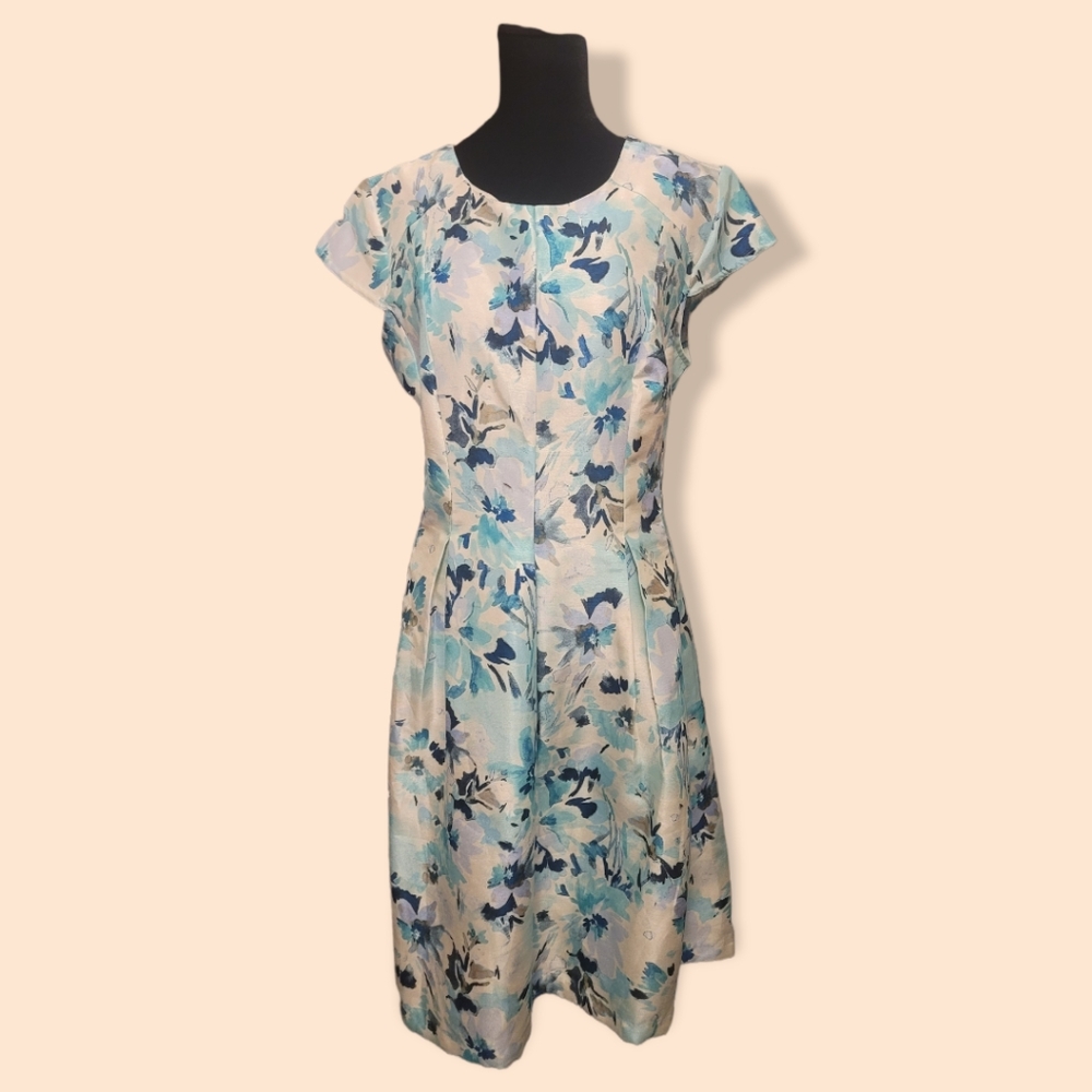 Madison Leigh Cap Sleeve Faux Silk Floral Dress Size 8 NWOT